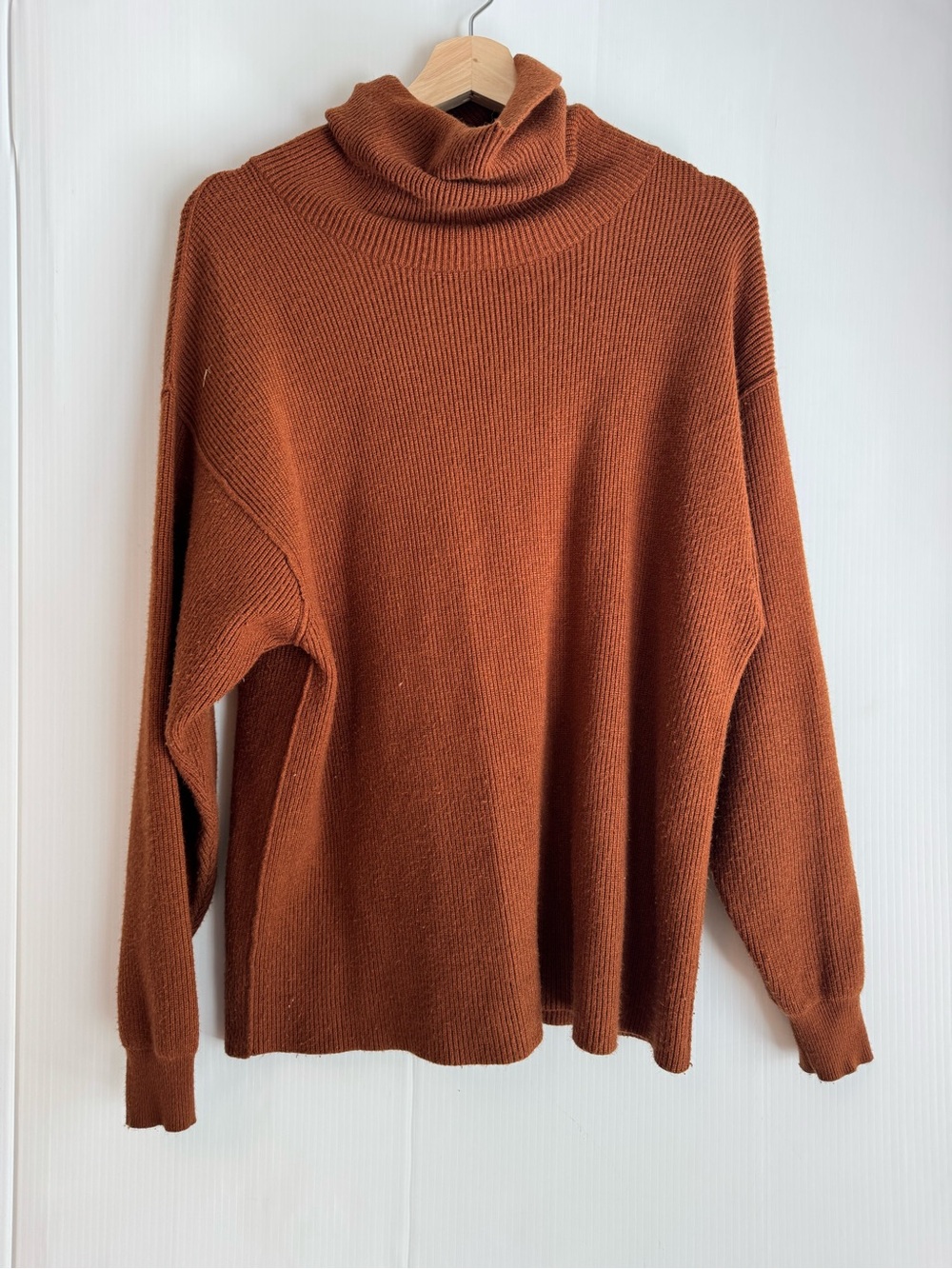Free People softly structured Oversized Cowl Neck Sweater - Rust Brown